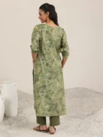 Green Printed Silk Blend Straight Kurta - Image 3