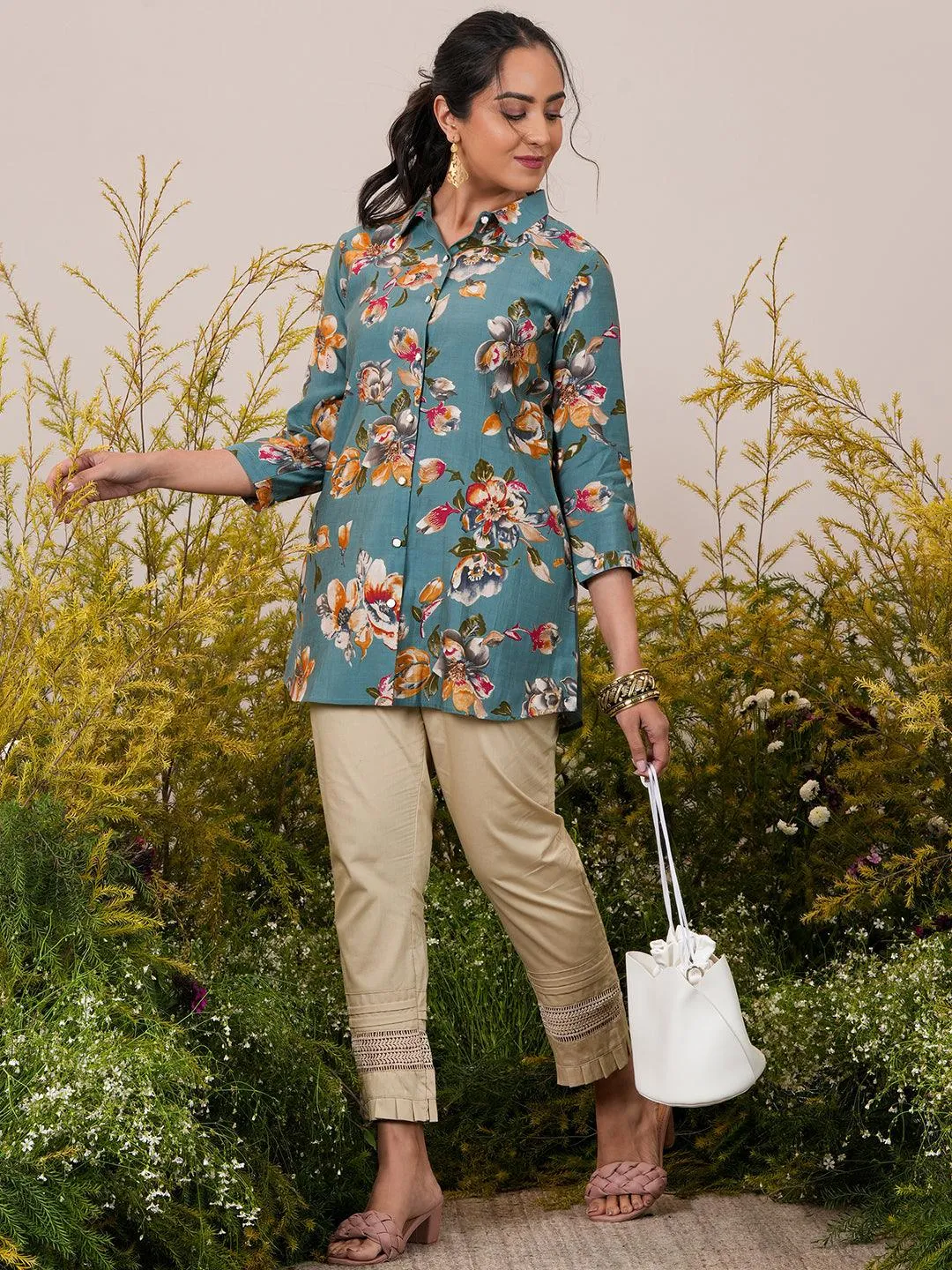 37080_6.webp Blue Printed Silk Blend A-Line Kurti - Image 1