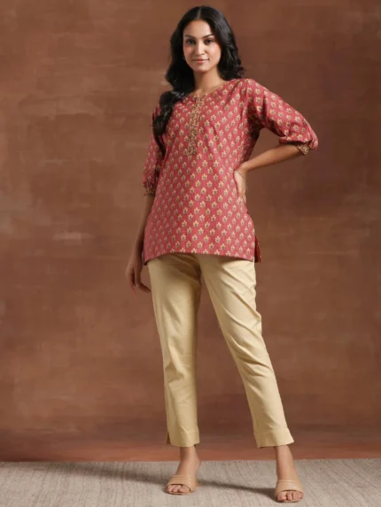 Pink Printed Cotton Straight Kurti