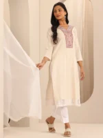 Off White Yoke Design Cotton Blend Straight Kurta