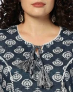 Women Floral Print Straight Kurta - Image 2