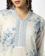 Women Floral Print Straight Kurta - Image 2