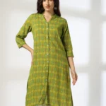 Women Geometric Print Straight Kurta with Insert Pocket