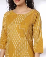 Women Printed Straight Kurta - Image 5