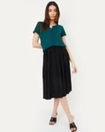Women Lace-Trim Relaxed Fit Top - Image 3